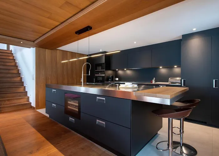 Haus Leytron Apartment